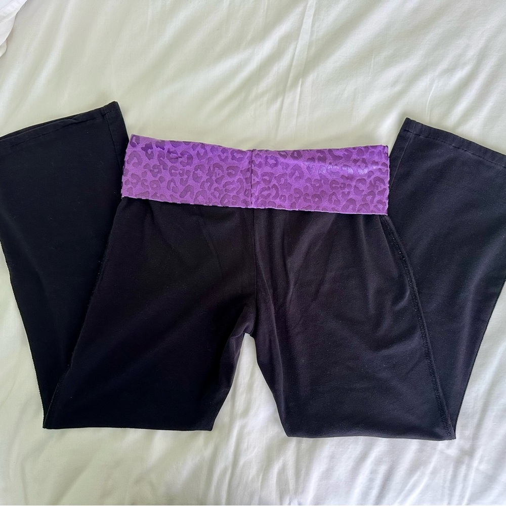 Vintage Aeropostale Purple Leopard Print Foldover Waist Yoga Pants - Picture 3 of 5